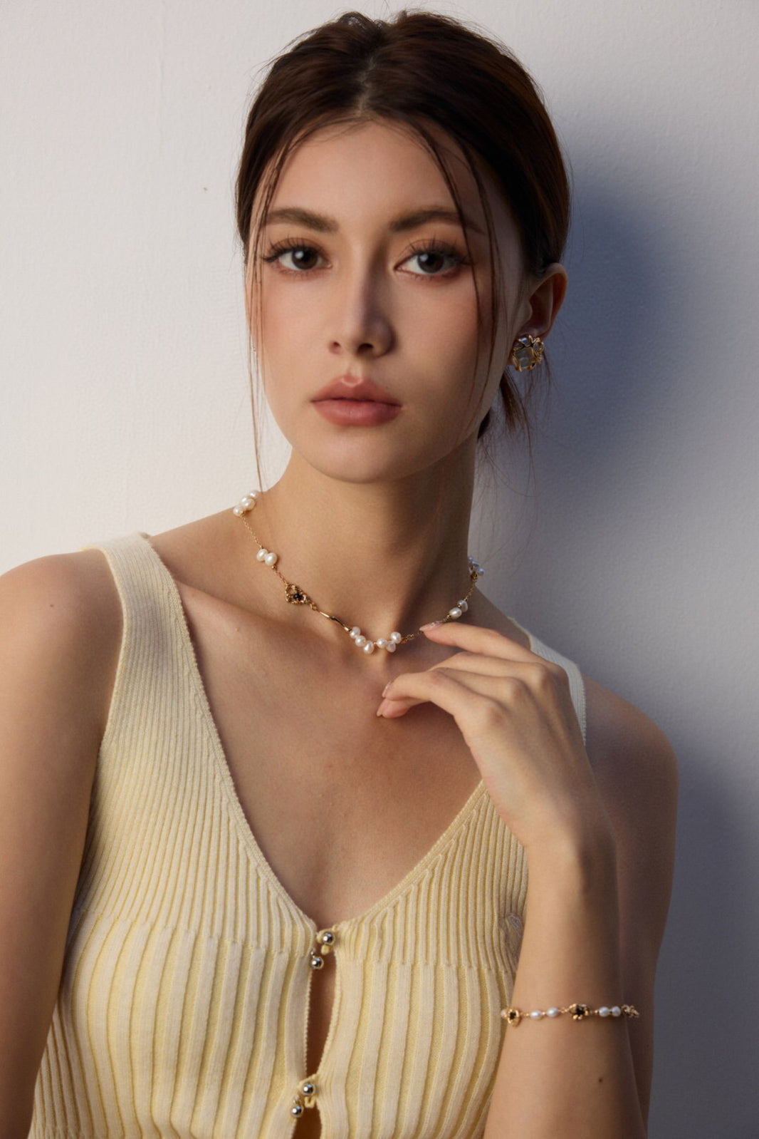 S925 Sterling Silver Necklace with Natural Pearl and Black Onyx