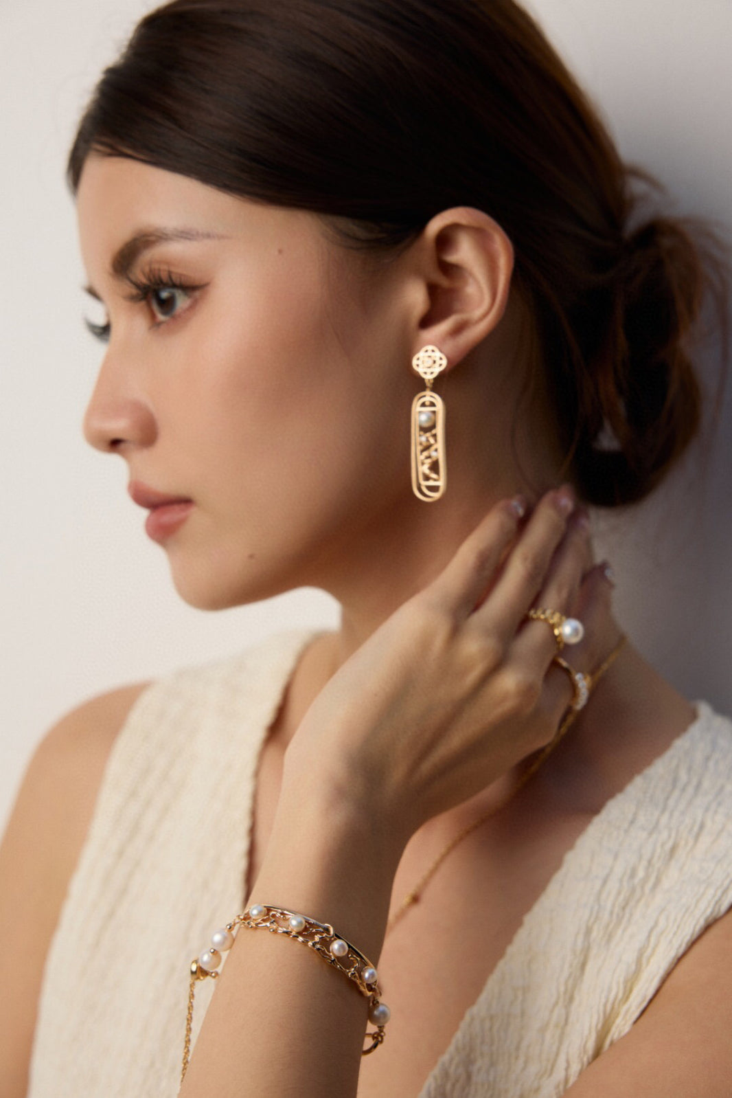 Timeless Elegance S925 Pearl & Zircon Earrings